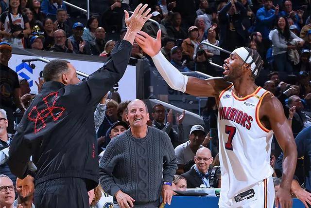 日媒：中国男性媒体人偷拍日本电视台采访被警告